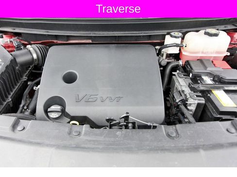 Used 2022 Chevrolet Traverse High Country image 31