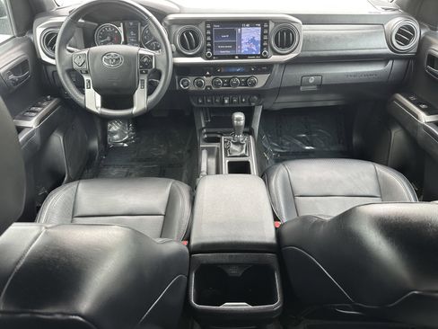 Used 2023 Toyota Tacoma Limited AWD/4WD image 25