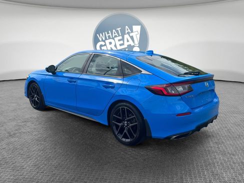 Used 2022 Honda Civic Sport Touring image 6