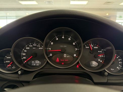 Used 2005 Porsche 911 Carrera RWD image 15