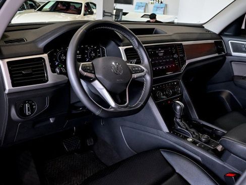 Used 2022 Volkswagen Atlas SE image 13