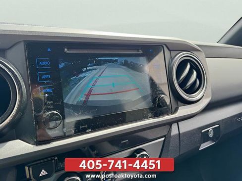 Used 2017 Toyota Tacoma TRD Sport RWD image 22