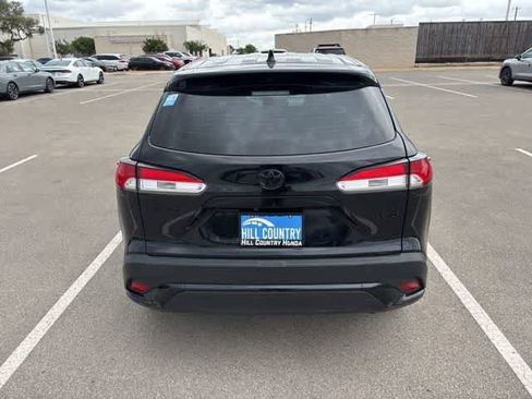 Used 2024 Toyota Corolla Cross S image 4