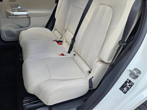 Certified 2026 Mercedes-Benz GLB 250 image 17