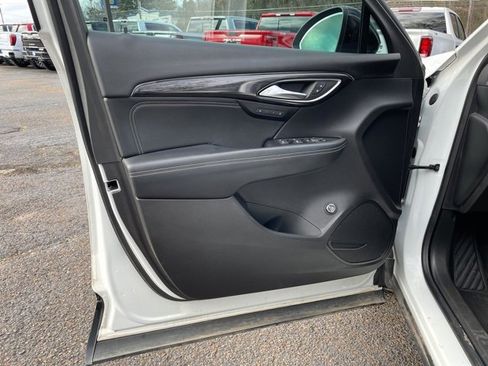Used 2022 Buick Envision Essence w/ Sport Touring Package image 12