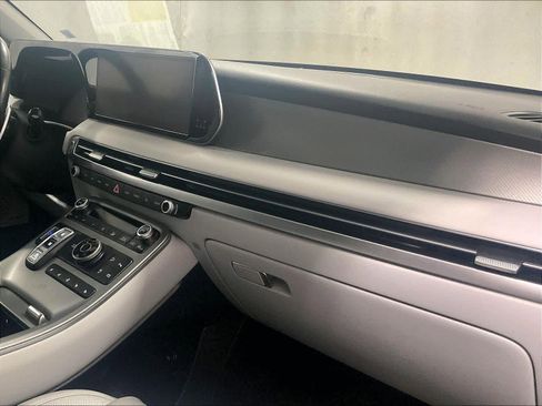 Used 2023 Hyundai Palisade SEL w/ Premium Package image 14