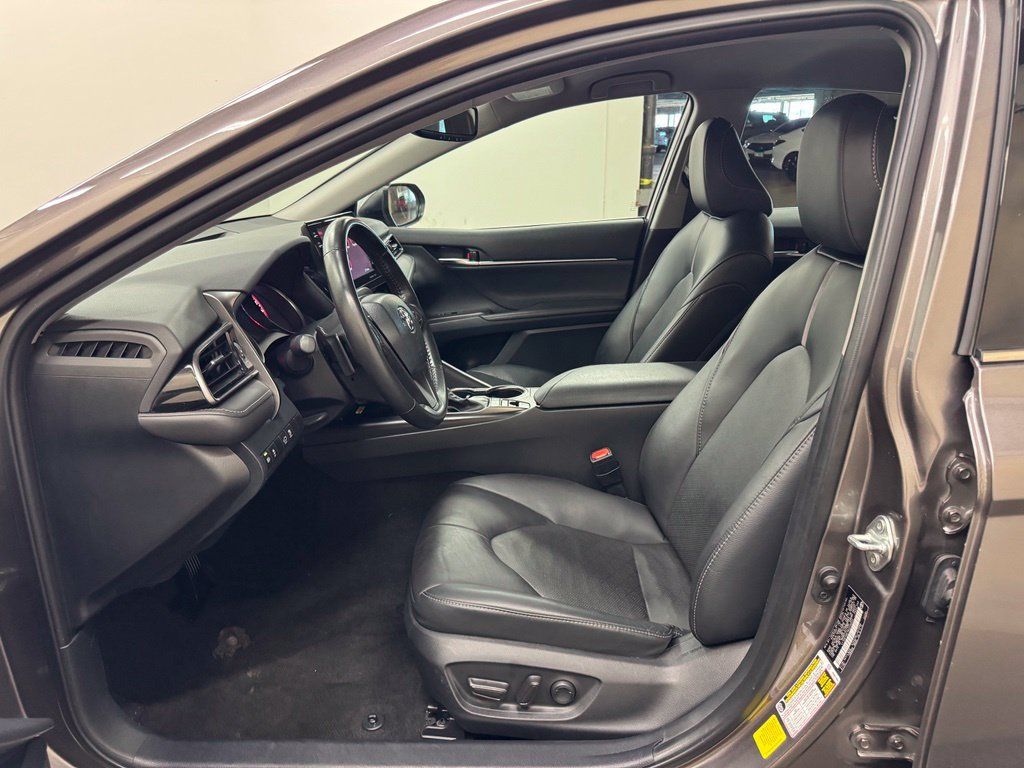 Used 2024 Toyota Camry XSE FWD image 14