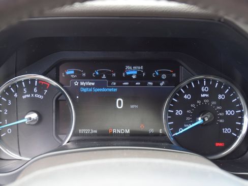 Used 2020 Ford Expedition XLT w/ Equipment Group 202A RWD image 9