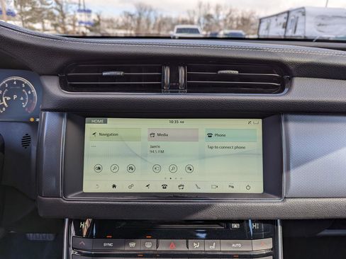 Used 2017 Jaguar XF R-Sport AWD/4WD image 20