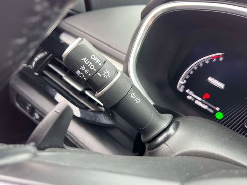 Used 2023 Acura MDX SH-AWD w/ Technology Package image 30