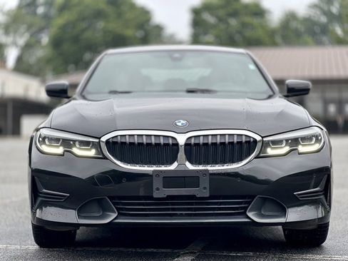 Used 2020 BMW 330i xDrive Sedan w/ Convenience Package image 2