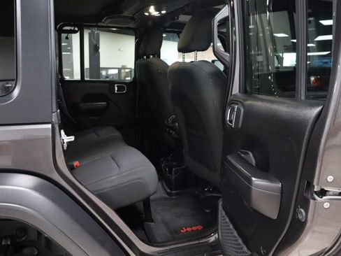 Used 2021 Jeep Wrangler Unlimited Sport AWD/4WD image 34