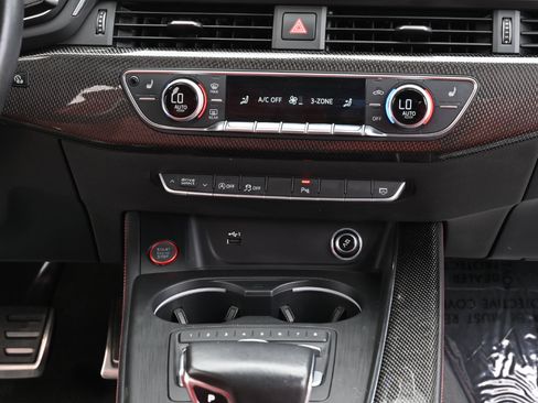 Used 2019 Audi S4 Premium Plus w/ Premium Plus Package AWD/4WD image 45
