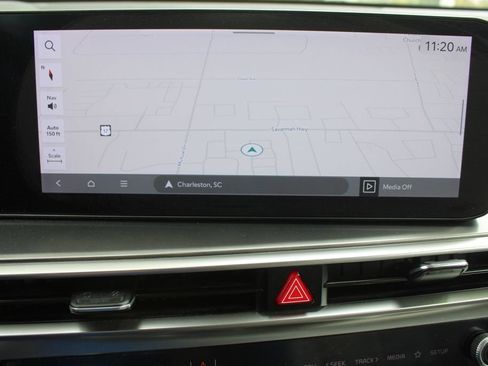 Certified 2025 Kia Sorento S w/ Panoramic Sunroof Package image 48