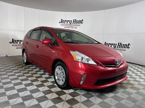 Used 2013 Toyota Prius V Two FWD image 3