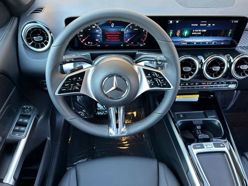 New 2026 Mercedes-Benz GLB 250 GLB 250 image 13