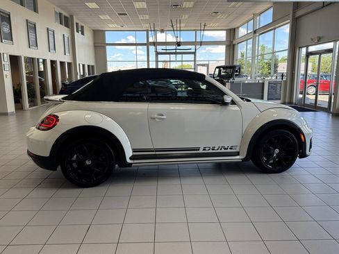 Used 2017 Volkswagen Beetle 1.8T Dune FWD image 53