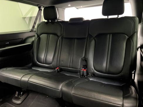 Used 2024 Jeep Wagoneer L Series II image 34