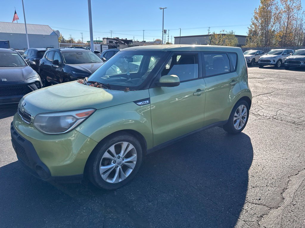 Used 2015 Kia Soul + FWD image 5