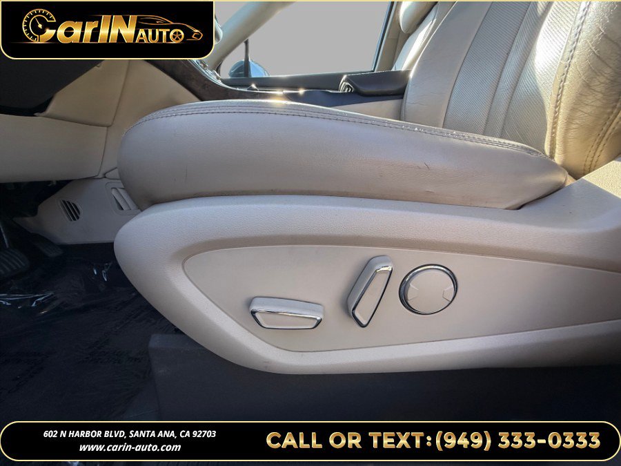 Used 2016 Lincoln MKX Reserve w/ Technology Package FWD image 26