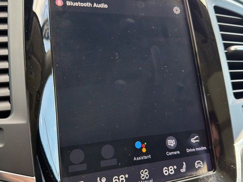 Used 2024 Volvo XC90 B5 Core w/ Protection Package Premier image 40