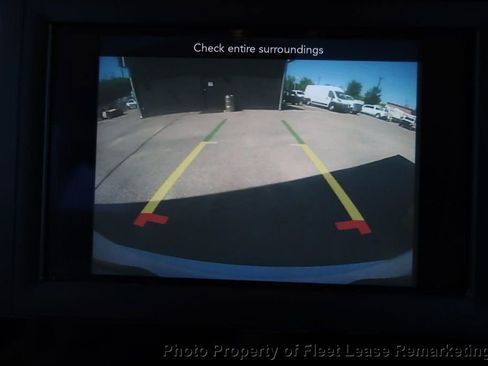 Used 2020 Chrysler Voyager Lxi FWD image 34