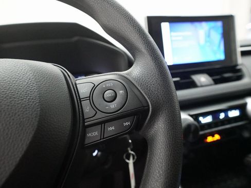 Used 2024 Toyota RAV4 LE image 18