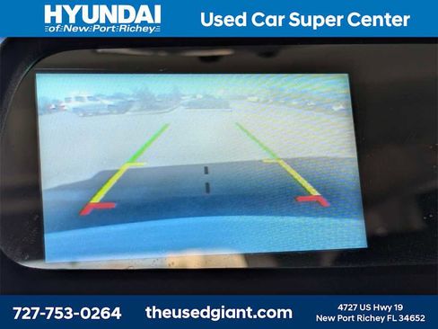 Used 2020 Dodge Journey SE w/ SE Popular Equipment Group image 24