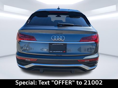 Certified 2024 Audi Q5 2.0T Premium image 3