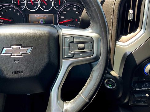 Used 2020 Chevrolet Silverado 1500 RST AWD/4WD image 25