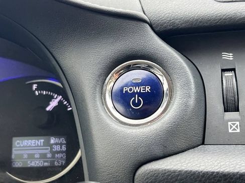 Used 2017 Lexus CT 200h FWD image 26