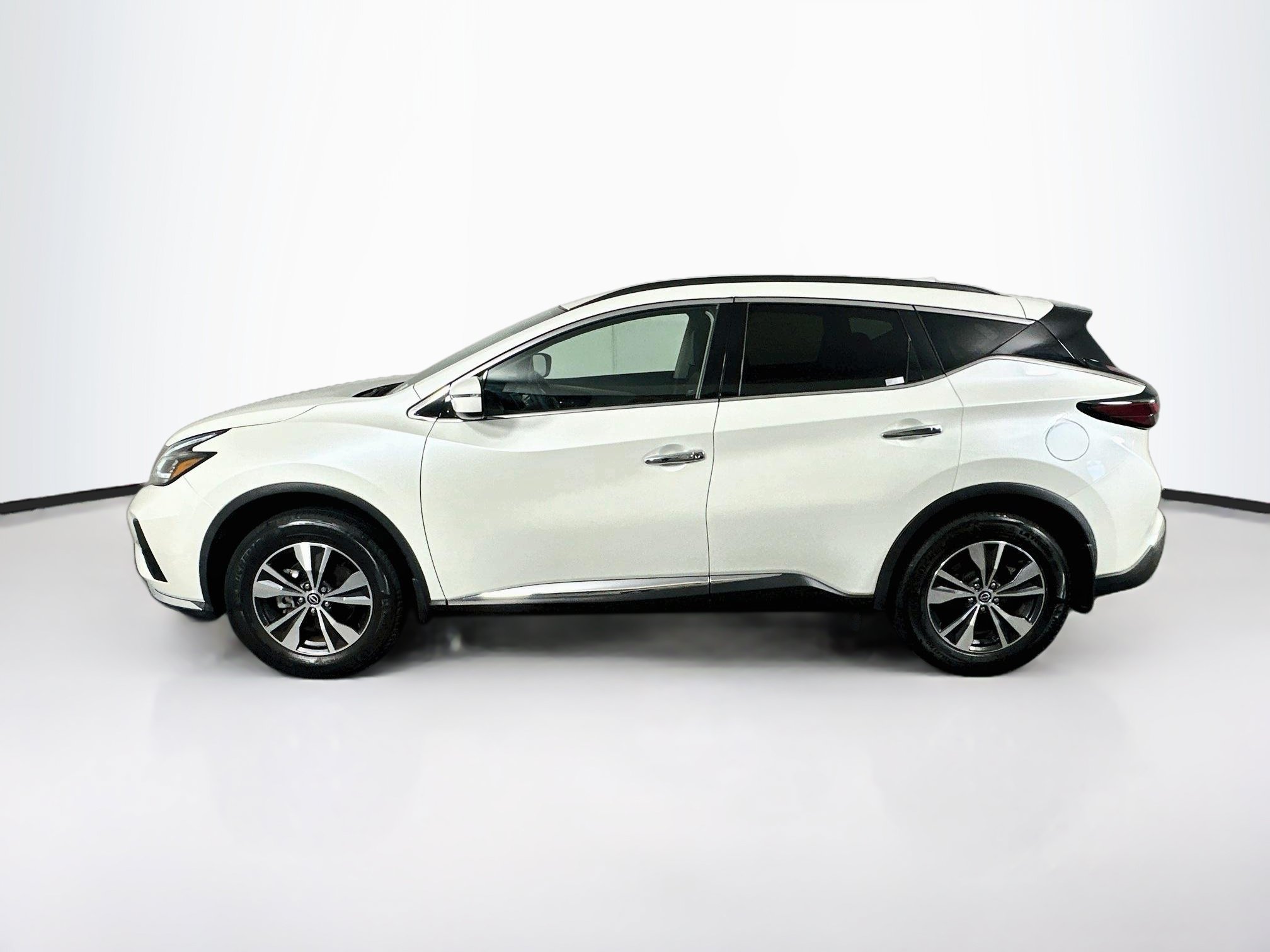 Used 2023 Nissan Murano SV FWD image 4