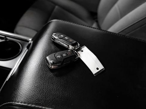 Used 2017 Ford F250 XLT w/ XLT Value Package AWD/4WD image 63