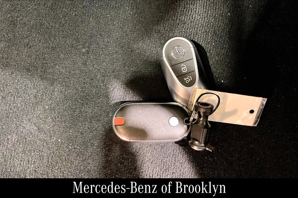Certified 2025 Mercedes-Benz CLE 300 4MATIC Coupe image 14