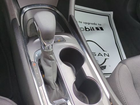 Used 2024 Chevrolet Malibu LT FWD image 19