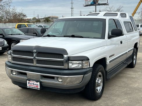 Used 1999 Dodge Ram 2500 Truck 2WD Quad Cab image 10