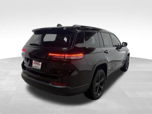 New 2025 Jeep Grand Cherokee L Limited w/ Black Appearance Package image 7