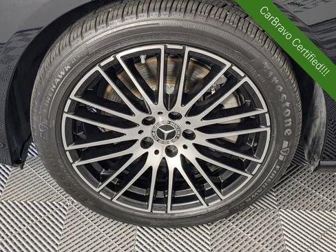 Used 2024 Mercedes-Benz C 300 Sedan image 9