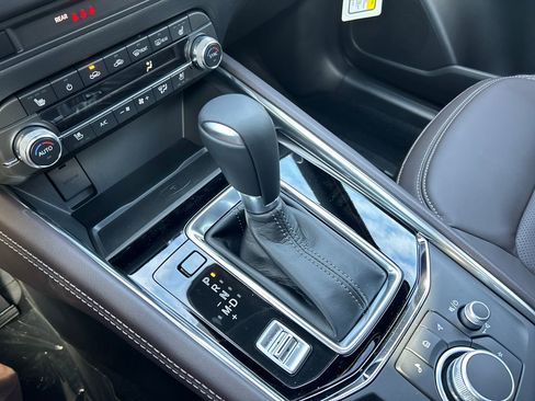 New 2025 MAZDA CX-5 Signature image 16