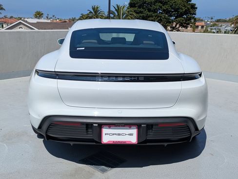 New 2025 Porsche Taycan image 10