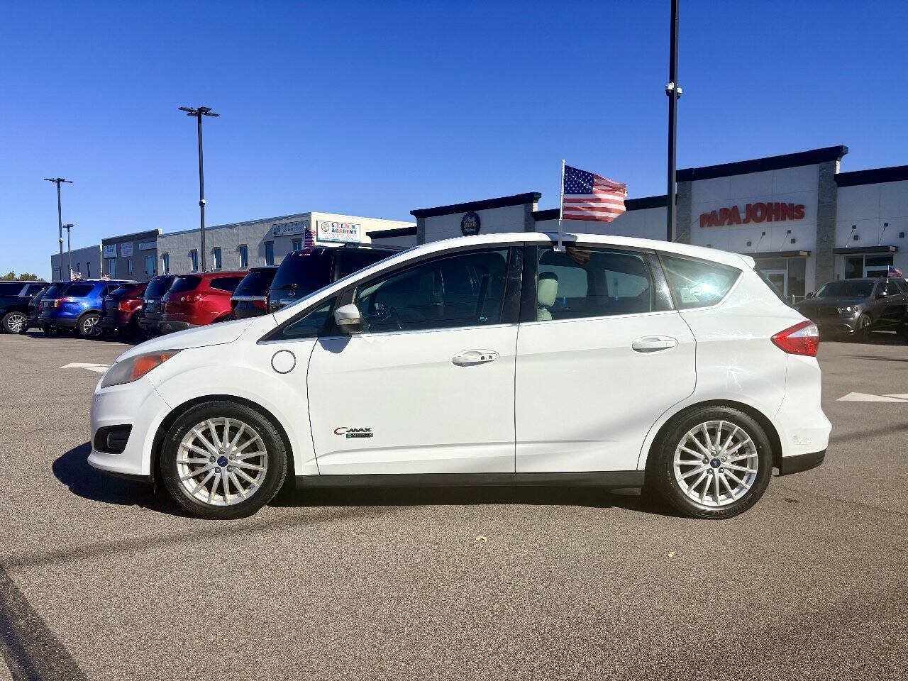 Used 2014 Ford C-MAX Energi SEL FWD image 3