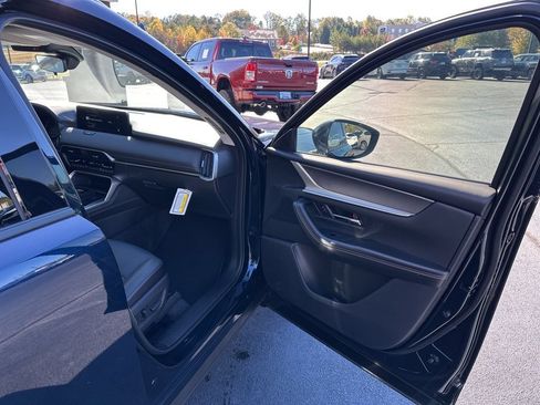 New 2026 MAZDA CX-90 3.3 Turbo w/ Preferred Package AWD/4WD image 13