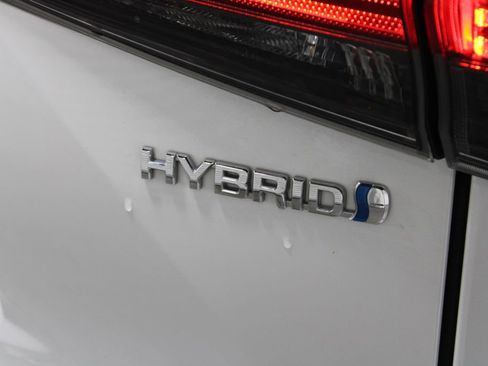 Used 2022 Toyota Highlander XLE image 14