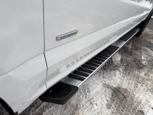 Used 2017 Ford F150 XLT w/ XTR Package image 11