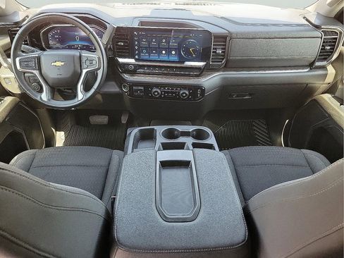 Used 2024 Chevrolet Silverado 3500 LT w/ Texas Edition image 11