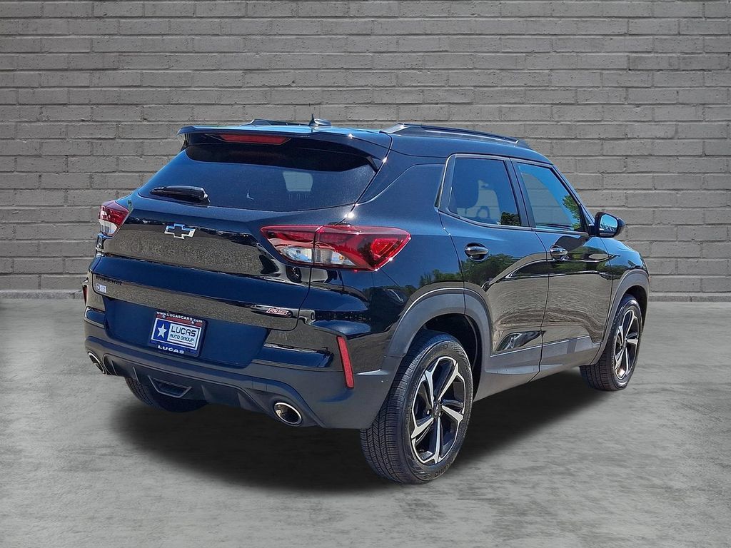 Used 2022 Chevrolet TrailBlazer RS FWD image 11