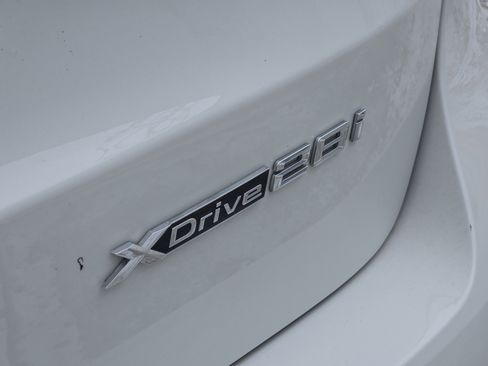 Used 2025 BMW X1 xDrive28i image 15