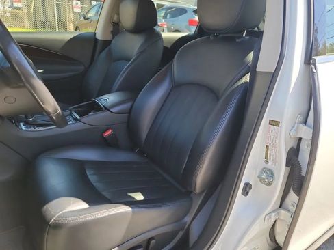 Used 2017 INFINITI QX50 AWD w/ Premium Plus Package image 9