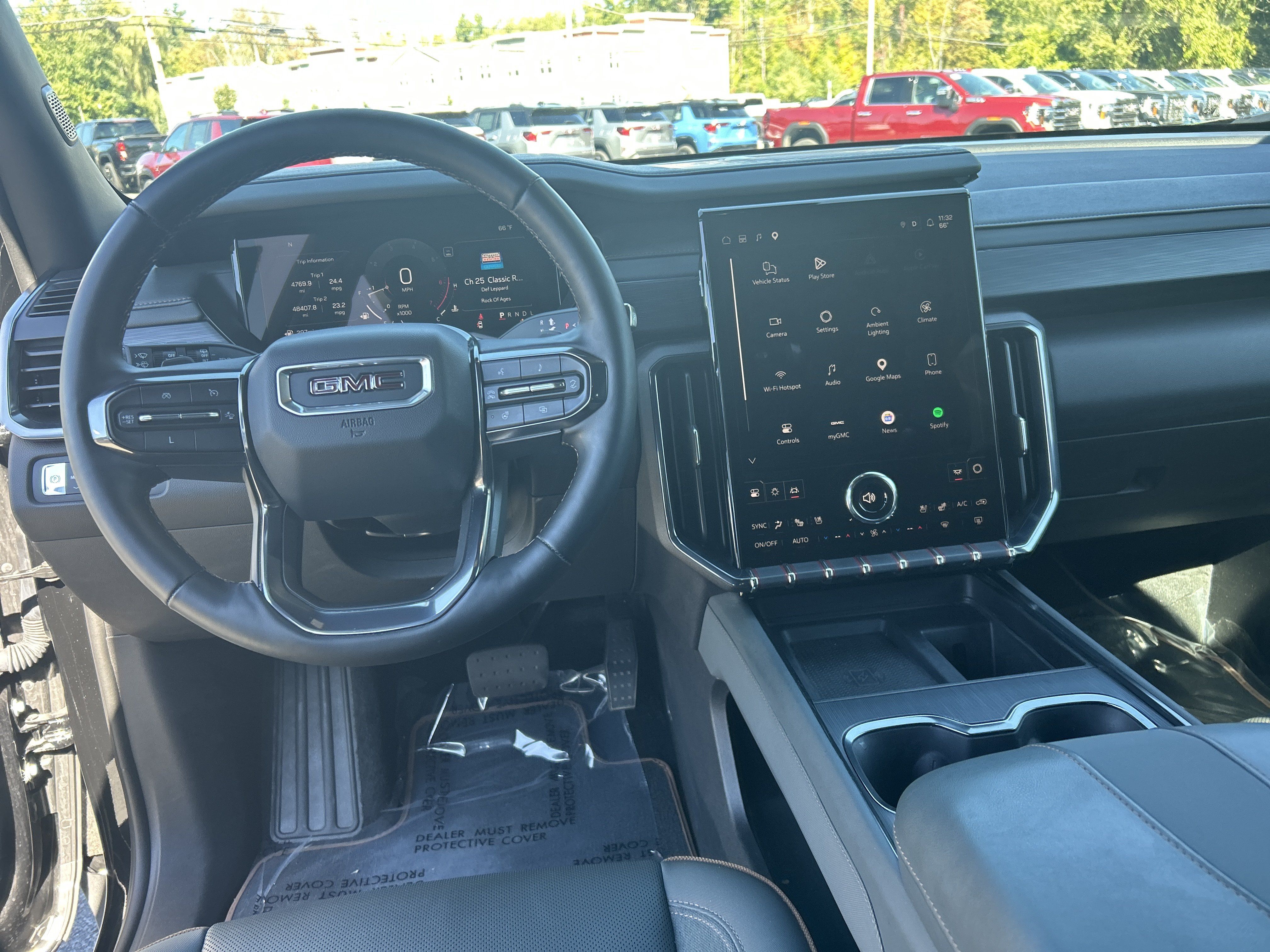 Used 2024 GMC Acadia AT4 w/ Luxury Package AWD/4WD image 34