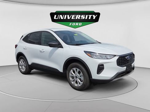 New 2026 Ford Escape Active w/ Tech Pack #1 AWD/4WD image 1